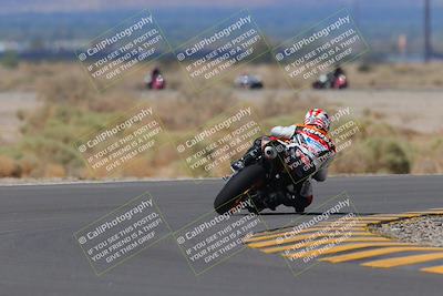 media/Sep-11-2022-SoCal Trackdays (Sun) [[81b7e951af]]/Turn 5 (1110am)/